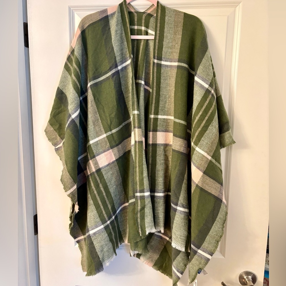 ❇️NWT Old Navy 🍂FALL Green Plaid Shawl Wrap